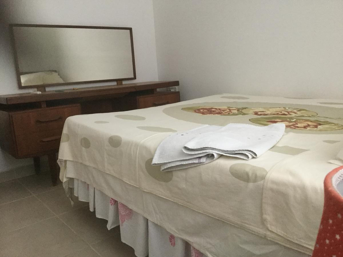 Aphrodite Beachfront Apartment Ghaziveran Екстериор снимка
